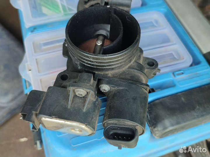 Peugeot 206 дроссельная заслонка