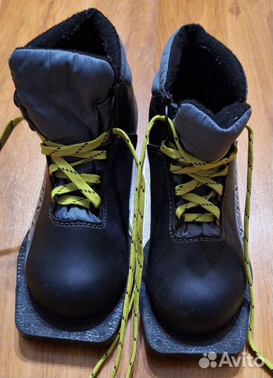 Лыжные ботинки Larsen