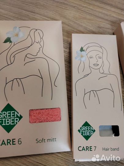 Варежка мягкая коралловая Гринвей, лента для волос