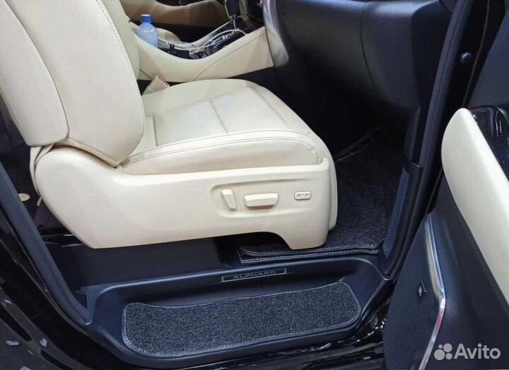Коврики в салон для Toyota Alphard