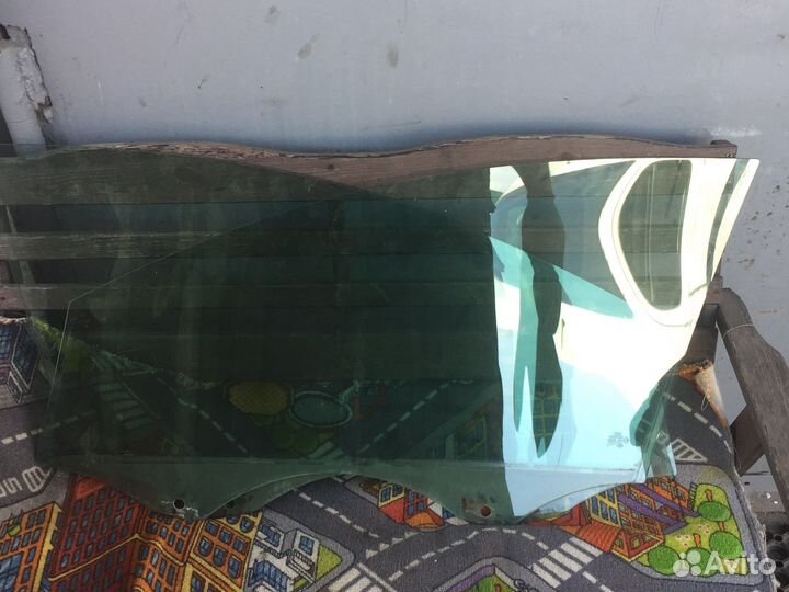 Стекла audi Q7