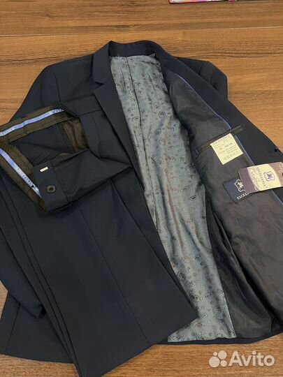 Школьная форма костюмы школьные на мальчиков новые