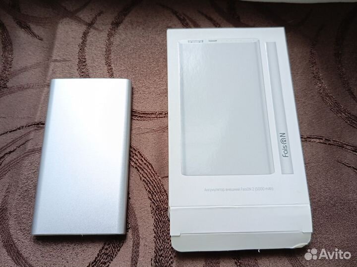 Внешний аккумулятор для телефона