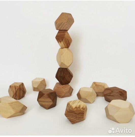 Деревянные камни Туми Иши