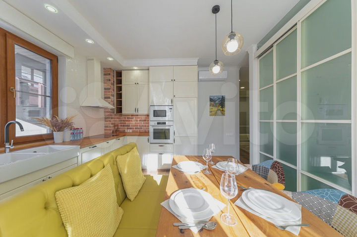 2-к. квартира, 55 м², 3/4 эт.