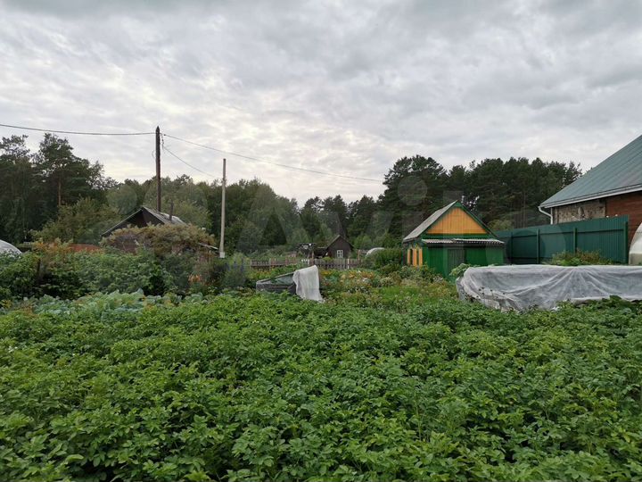 Дом 18 м² на участке 6,2 сот.