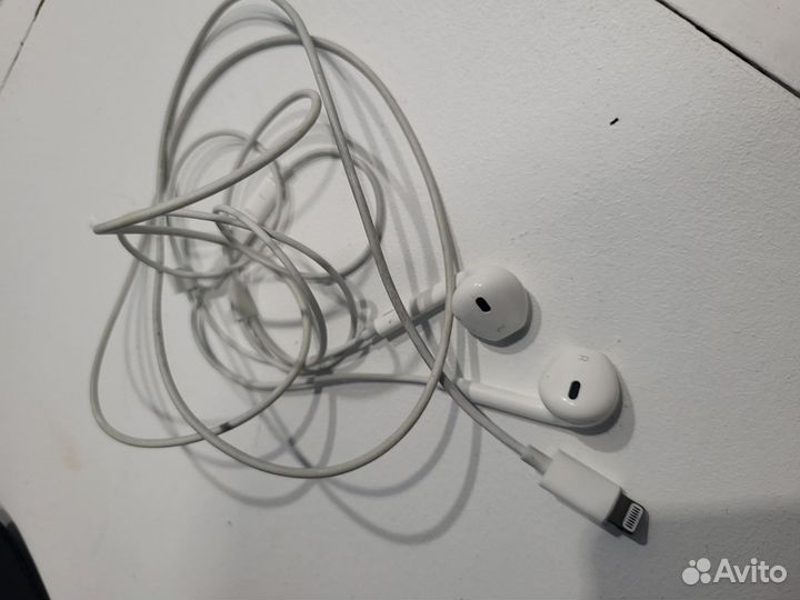 Наушники apple earpods lightning