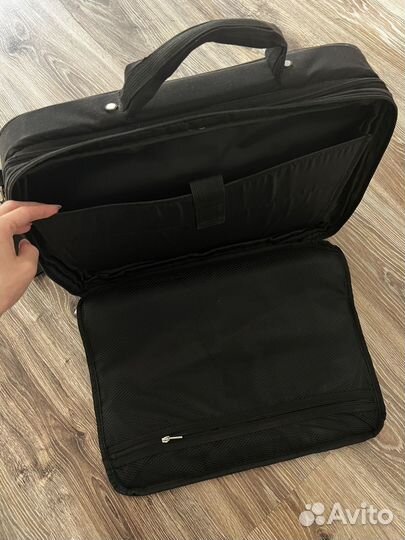 Сумка для ноутбука до 19 дюймов