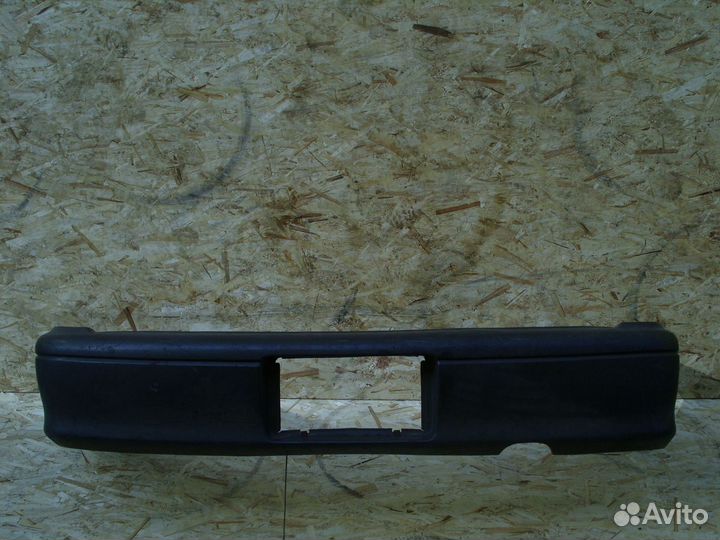 Бампер задний Toyota Estima Emina CXR20 Серыйцарап