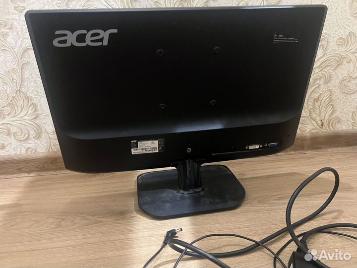 Монитор acer 22 дюйма + кабель