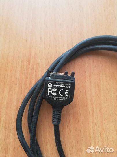 USB Data-кабель (aakn4011A) для Motorola