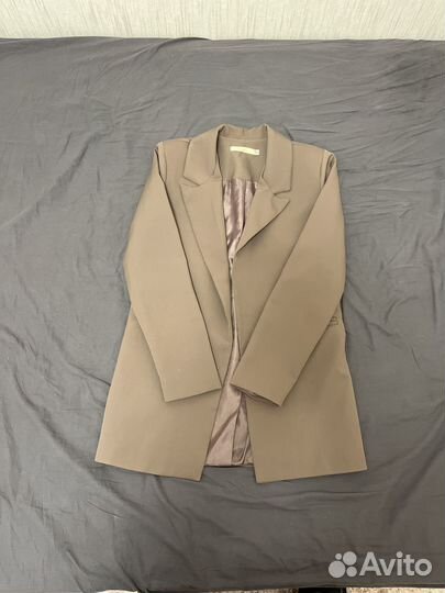 Пиджак коричневый 42