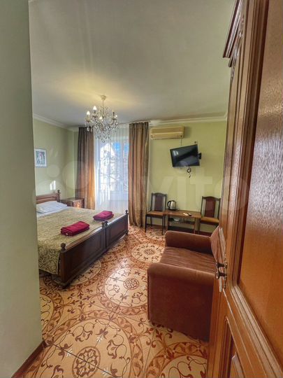 Комната 20 м², 1/4 эт.