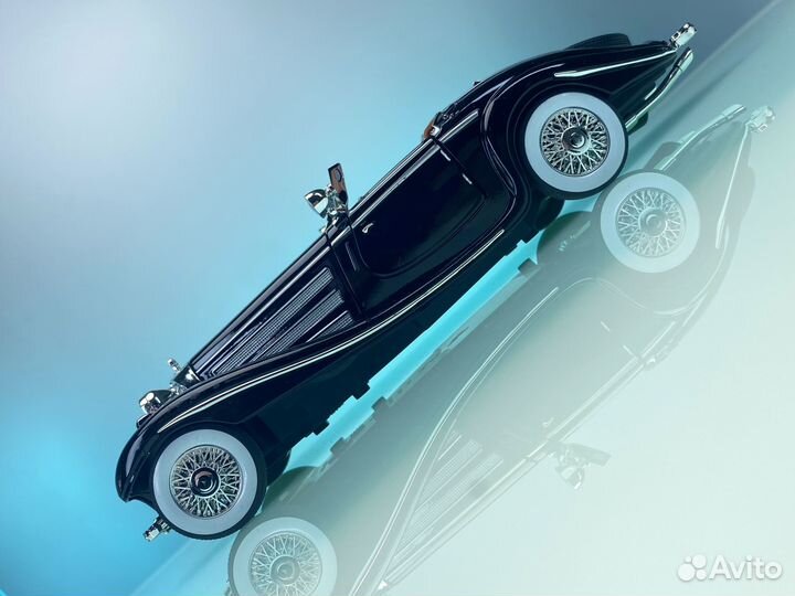 Автомобиль Mercedes-Benz 500K «черный пират»