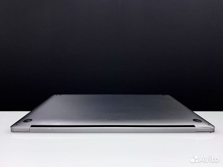 Apple MacBook Pro 15 2019 (i9/16/512)