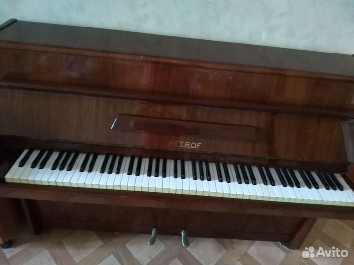 Petrof пианино чехословакия