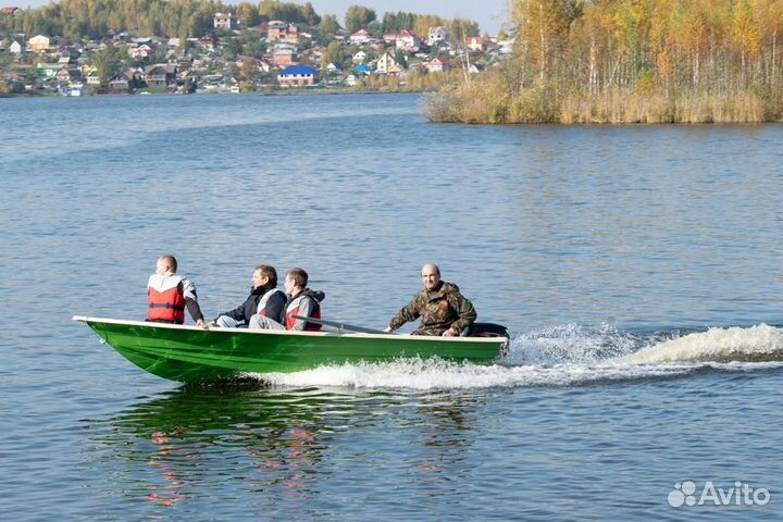 Лодка из пластика Виза Легант - 425 про