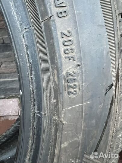 Pirelli Ice Zero FR 235/45 R18 98H