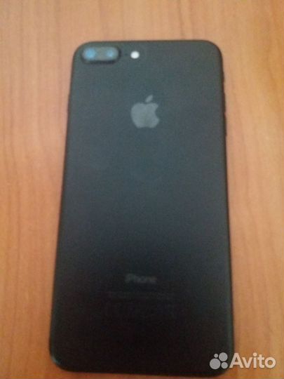 Телефон iPhone 7 plus