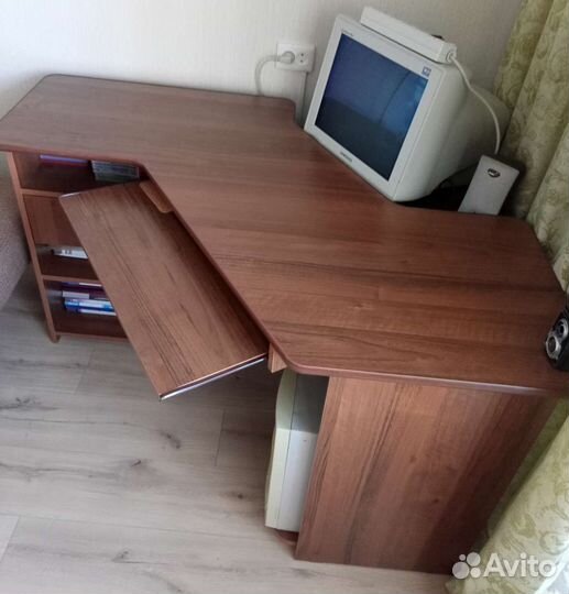 Компьютерный стол бу