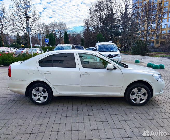 Skoda Octavia 1.6 AT, 2012, 259 174 км