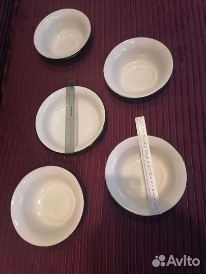 Набор эмалированных плошек