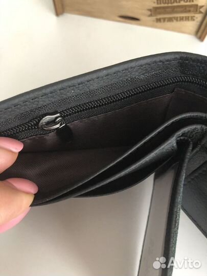 Кошелек мужской новый кожаный в подарочной коробке