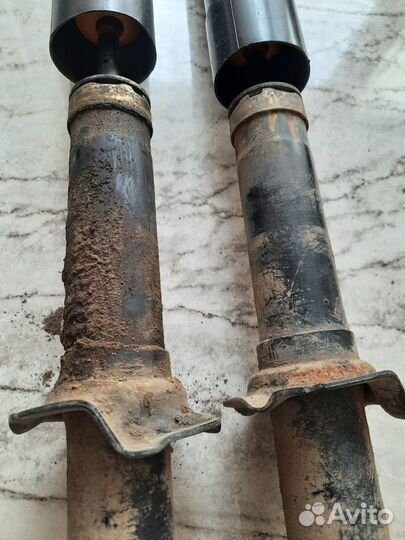 Амортизаторы Хонда Аккорд 6