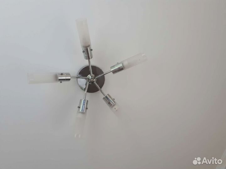 Люстра потолочная 5 рожковая