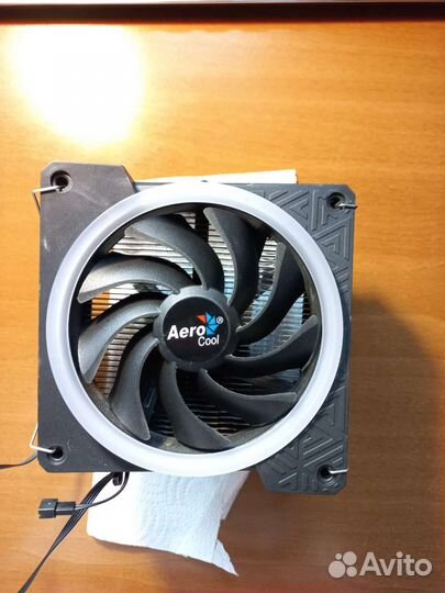 Кулер для процессора Aerocool Cylon 3H
