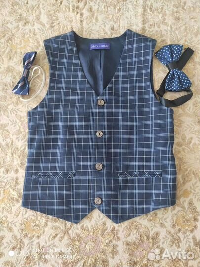 Жилетка для мальчика 32 размер