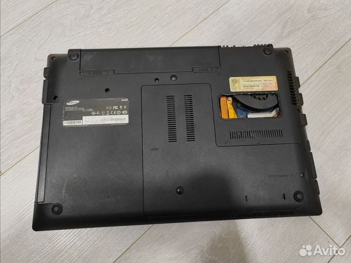 Ноутбук Samsung 15.6