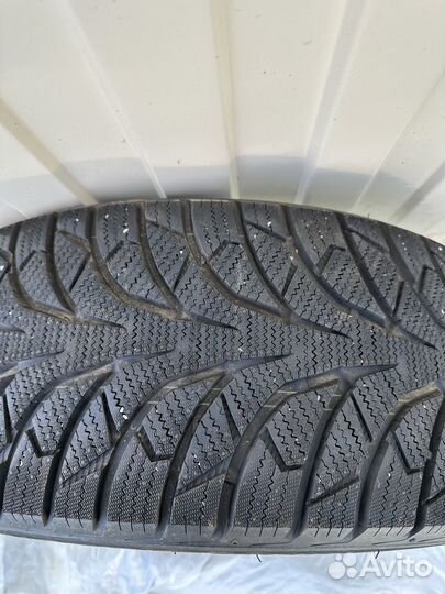 Rydanz Nordica NR01 225/45 R19