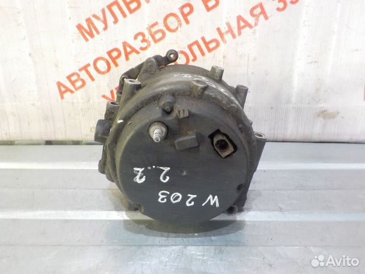 Генератор Мерседес Бенц W203 2.2 л CDI OM611