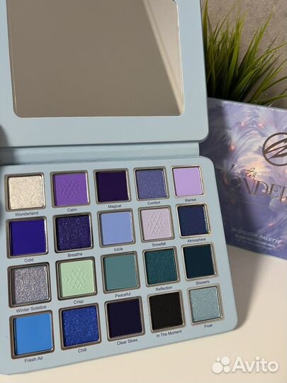 Cosmic brushes winter wonderland палетка