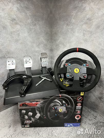 Thrustmaster t300 alcantara edition