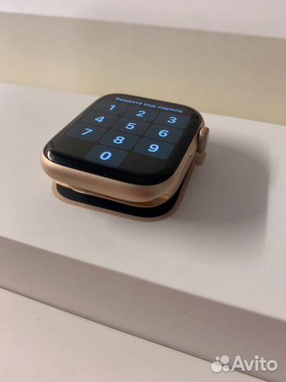 Часы apple watch 4 44 mm