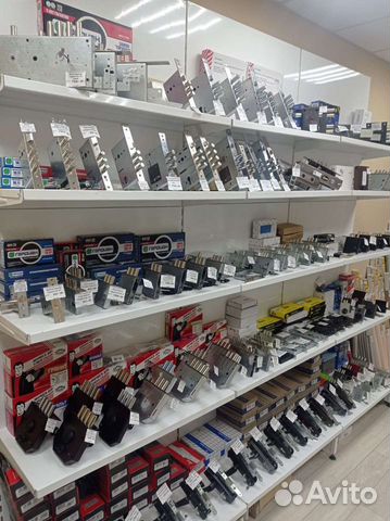 Дверные замки: врезные, накладные, навесные