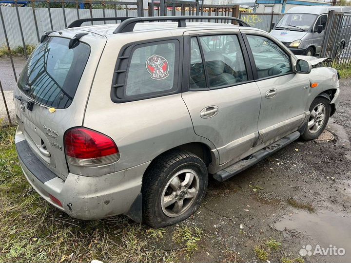 Hyundai Santa Fe 2.0 AT, 2011, битый, 195 000 км