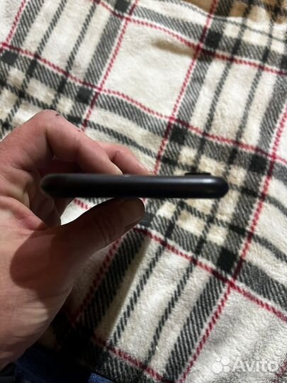 iPhone Xr, 128 ГБ