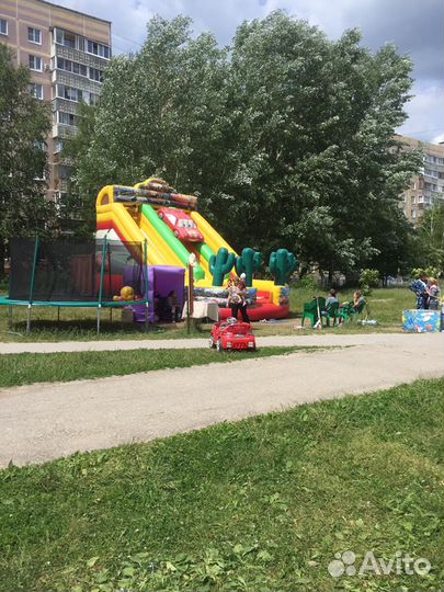 Батуты и сладкая вата в аренду