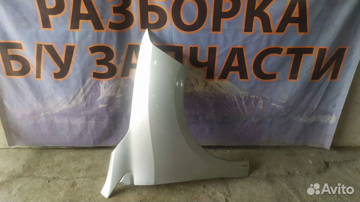 Renault fluence крыло переднее правое