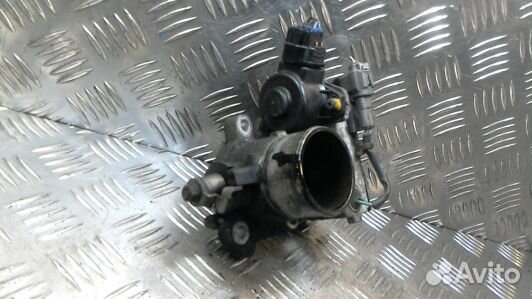 Дроссельная заслонка дизельная toyota RAV 4 ZCA2