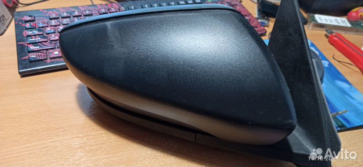 Зеркало наружнее заднего вида правое 2191-8201020