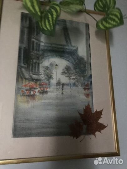 Две картины пастелью в рамках со стеклом