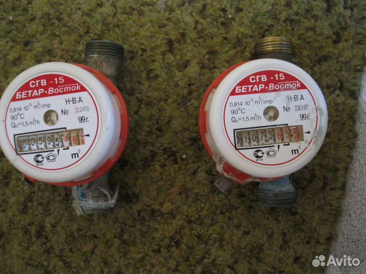 Счетчики б/у электрический и на воду