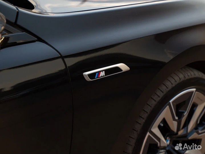BMW 7 серия 4.4 AT, 2023, 10 км