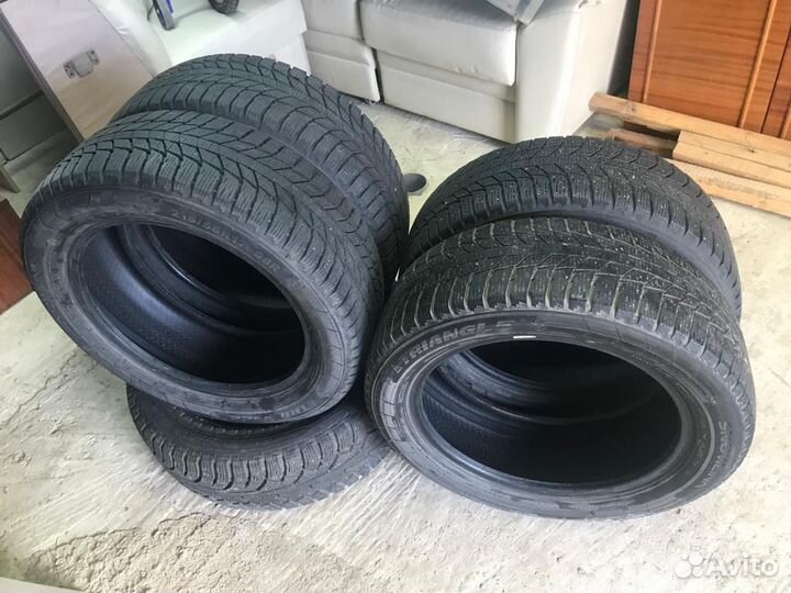 Triangle Snowlink TWT02 215/55 R17