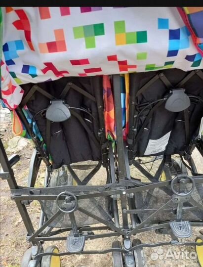Коляска для двойни