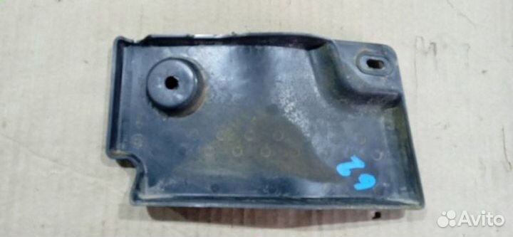 Пыльник задний левый Nissan Terrano F4R 2021